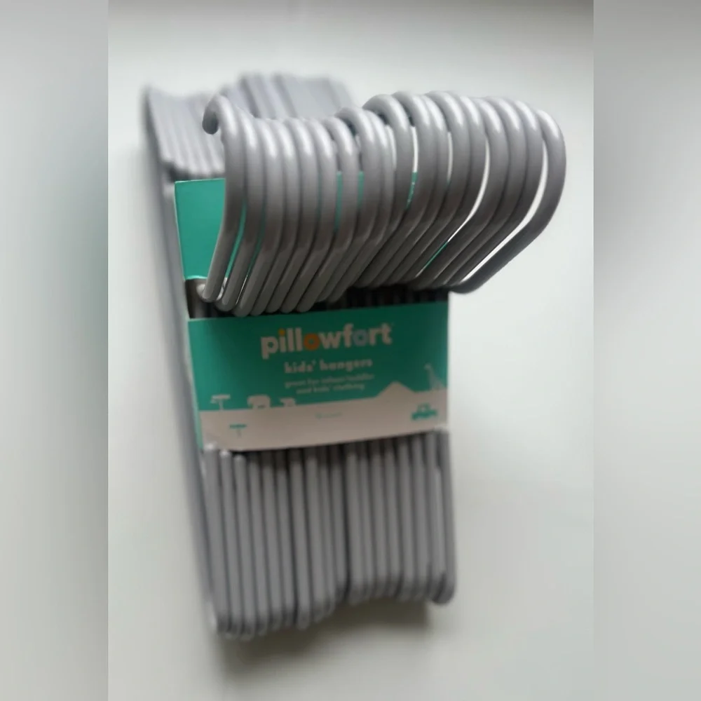 18pk Kids' Hangers Gray - Pillowfort™